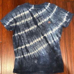 Graphic Tie-dye Tee with Rose design (Men’s Medium, slightly used)
